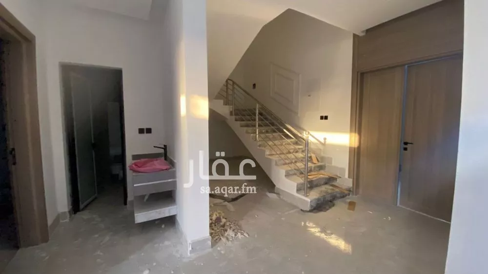 7 bedroom villa in Al Aqiq 3