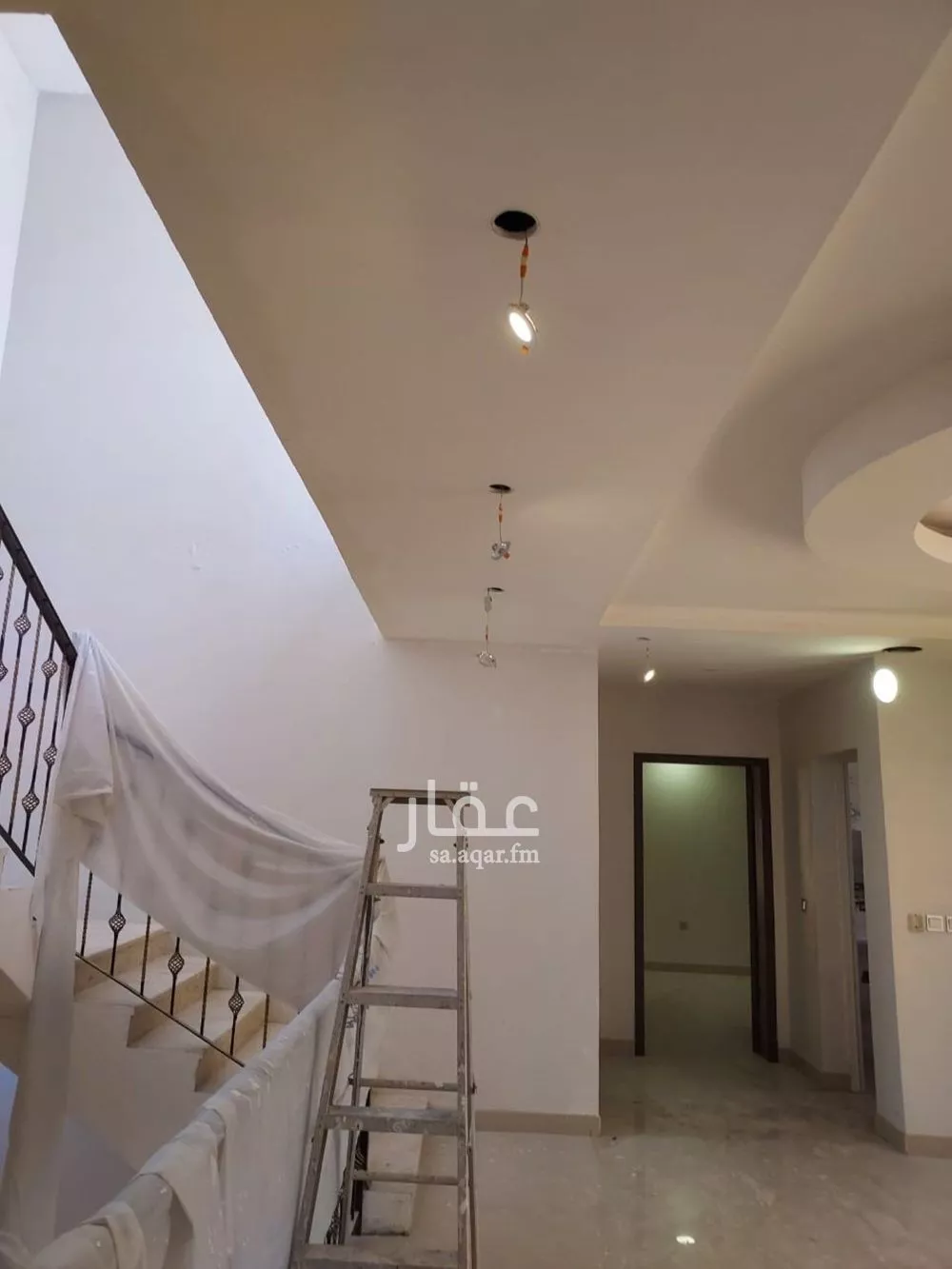 5 bedroom villa in At Tahliyah 11