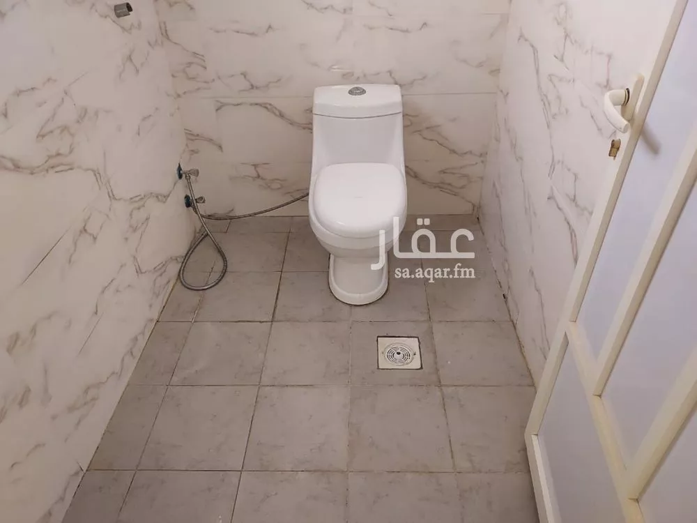5 bedroom villa in At Tahliyah 17