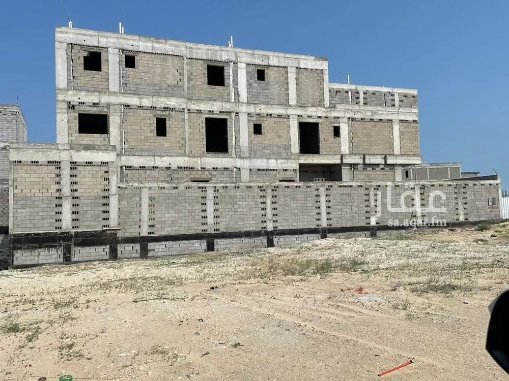 6 bedroom villa in Al Bahr 2