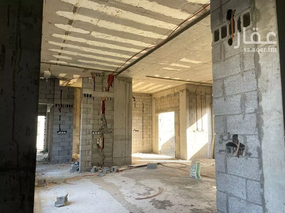 6 bedroom villa in Al Bahr 7