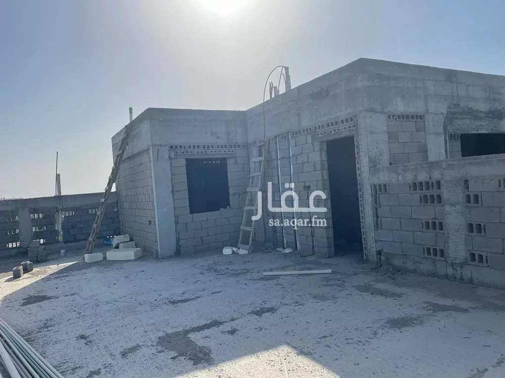 6 bedroom villa in Al Bahr 10