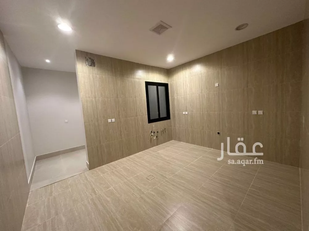 فيلا 9 غرف في الصواري 4