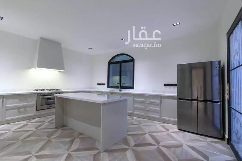 5 bedroom villa in An Nafal 6