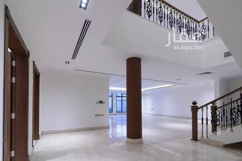 5 bedroom villa in An Nafal 7