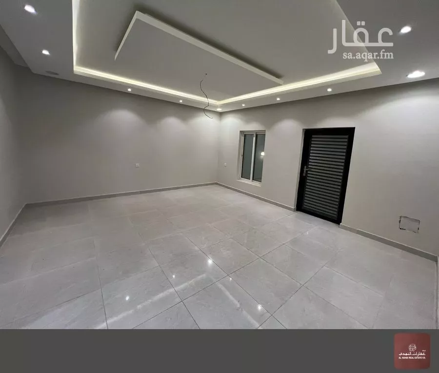 فيلا 6 غرف في البحيرة 16