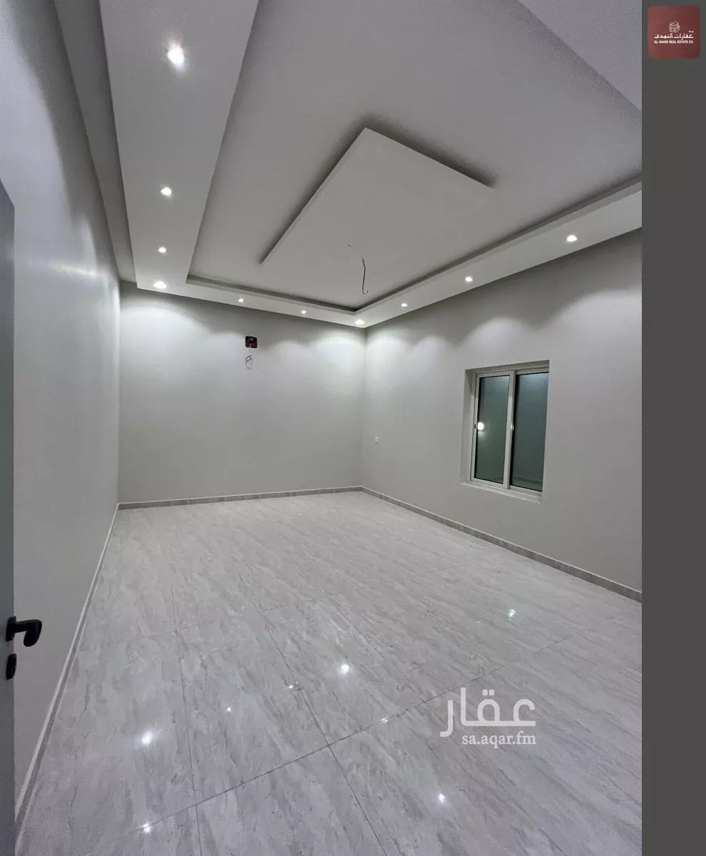 فيلا 6 غرف في البحيرة 9