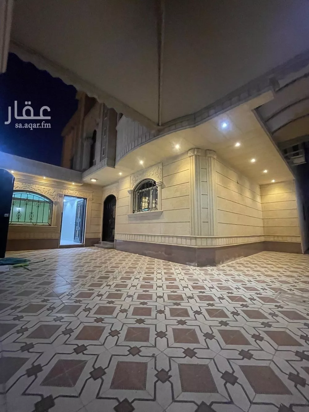 عمارة 510 م² في طويق 6