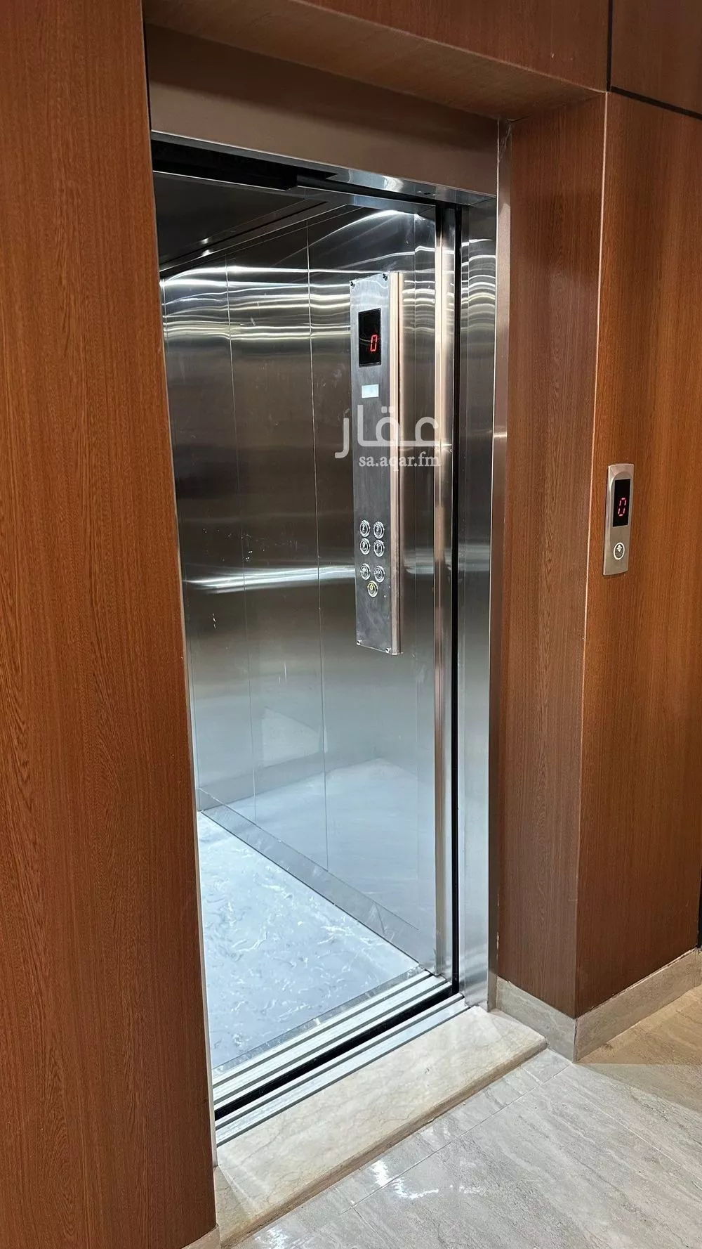 750 sqm building in Dhahrat Laban 6