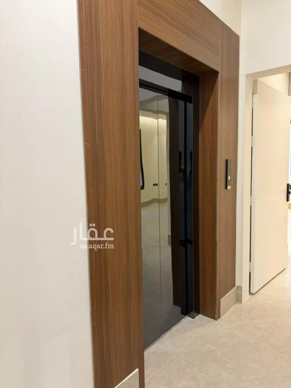 عمارة 400 م² في المهدية 9