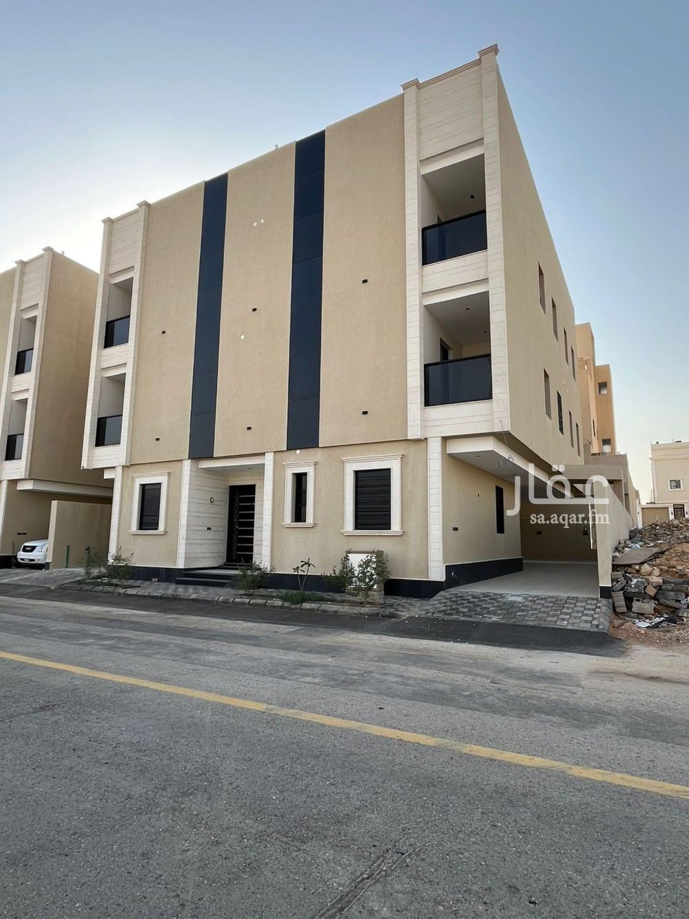 عقار 21 غرف في المهدية، الرياض