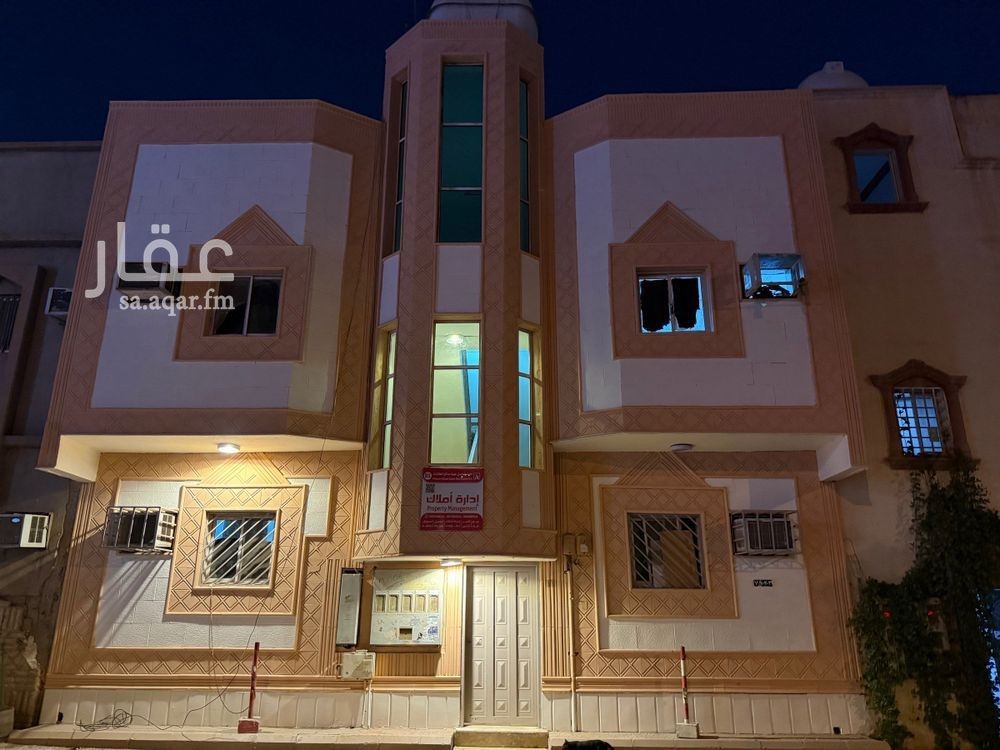 12 bedroom building in Manfuhah, Riyadh 2