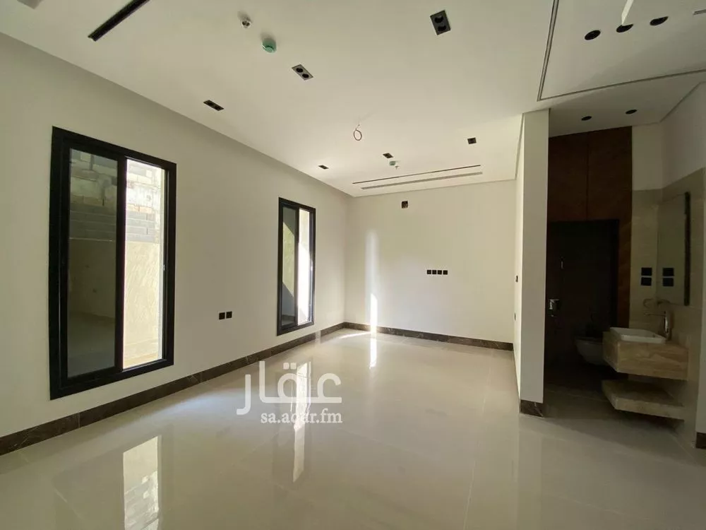 عمارة 550 م² في المهدية 15