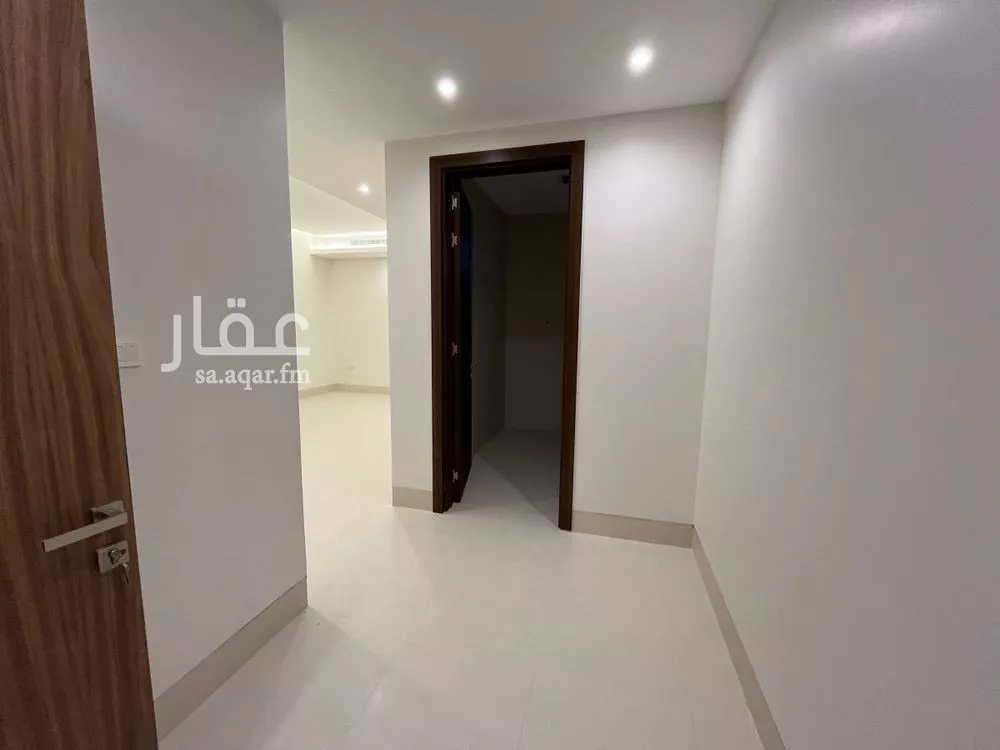 عمارة 400 م² في المهدية 16
