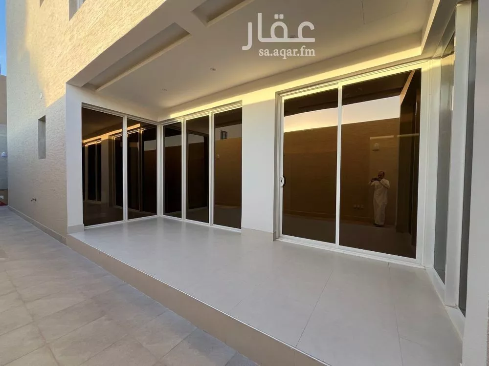 عمارة 400 م² في المهدية 6