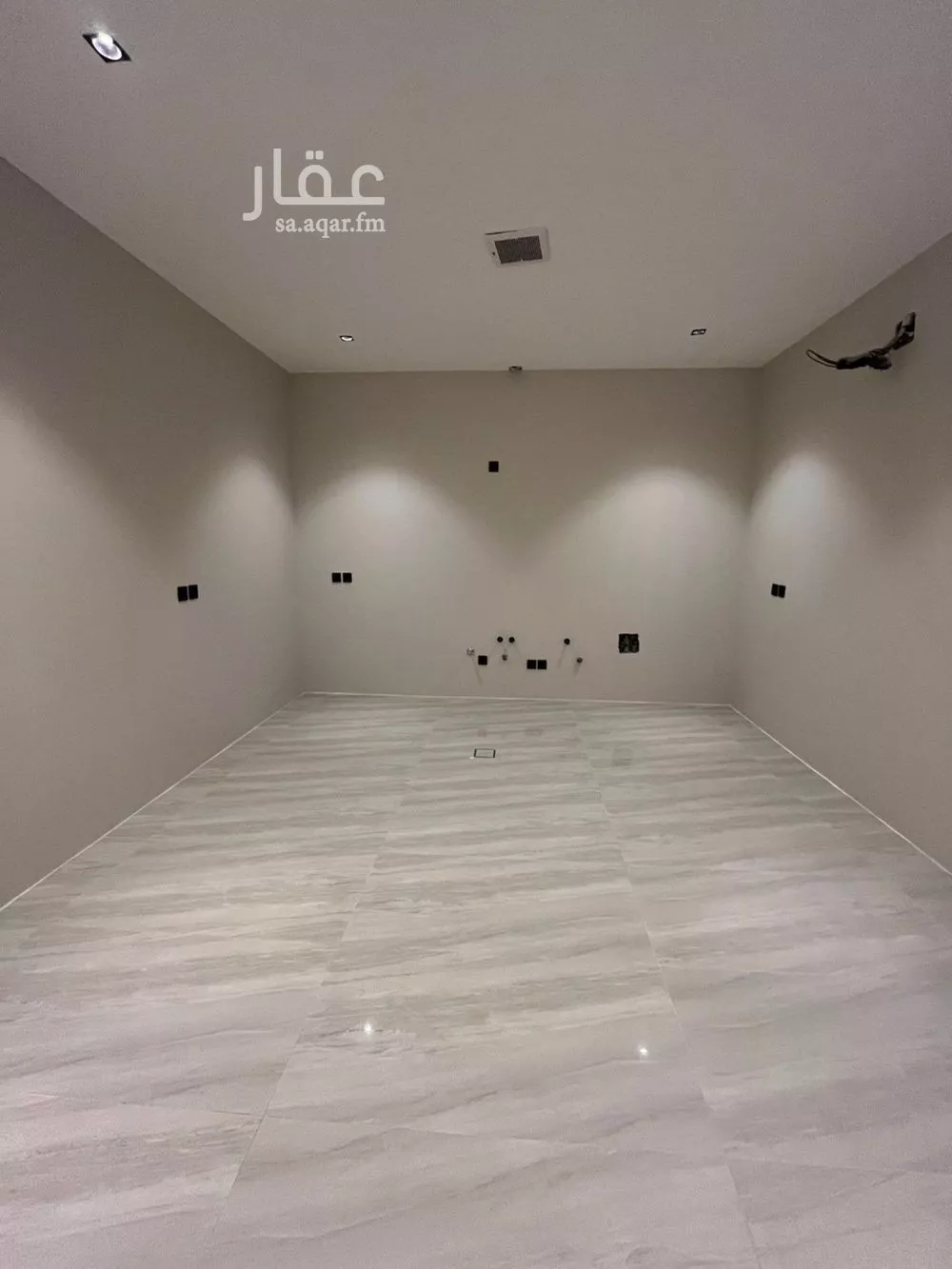 عمارة 400 م² في المهدية 5