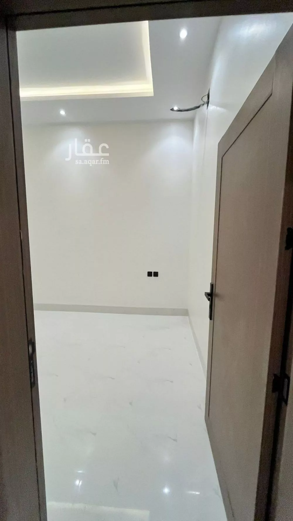عمارة 400 م² في المهدية 23