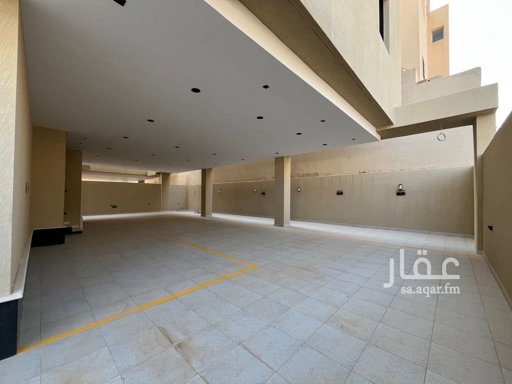 21 bedroom building in Al Mahdiyyah, Riyadh 9