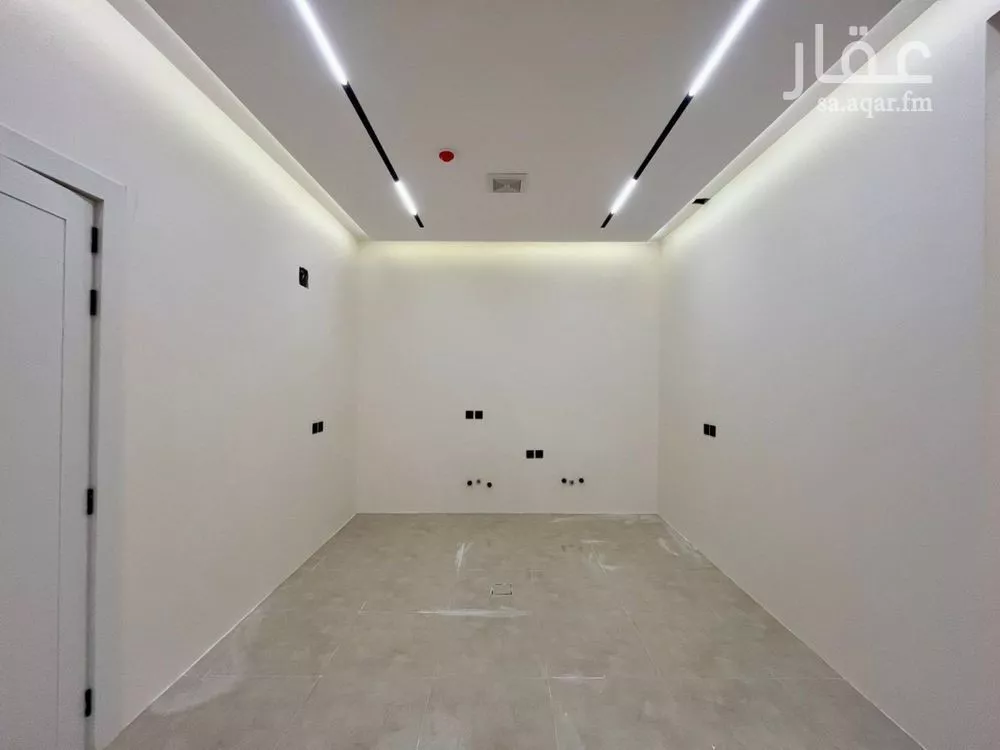 عمارة 400 م² في المهدية 15