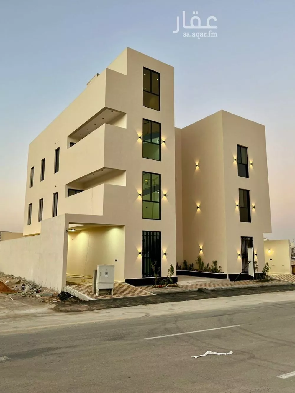 عمارة 400 م² في المهدية 5