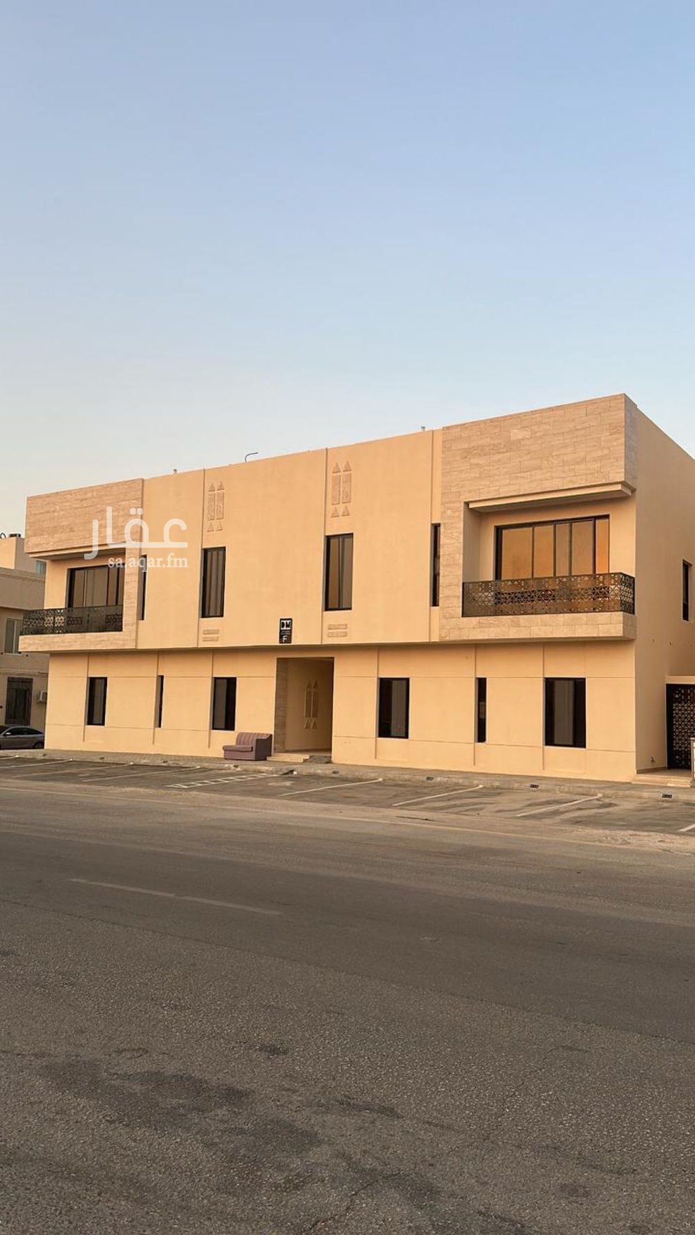 90 bedroom building in Tuwaiq, Riyadh 2