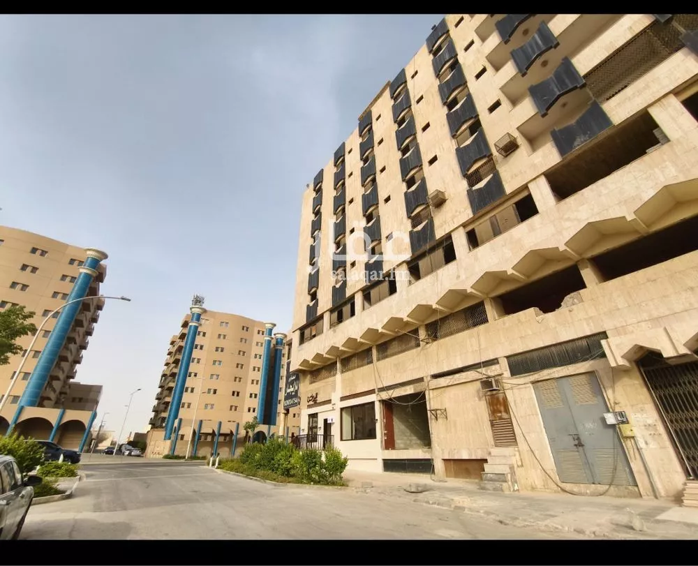 محل 103 م² في المربع 3