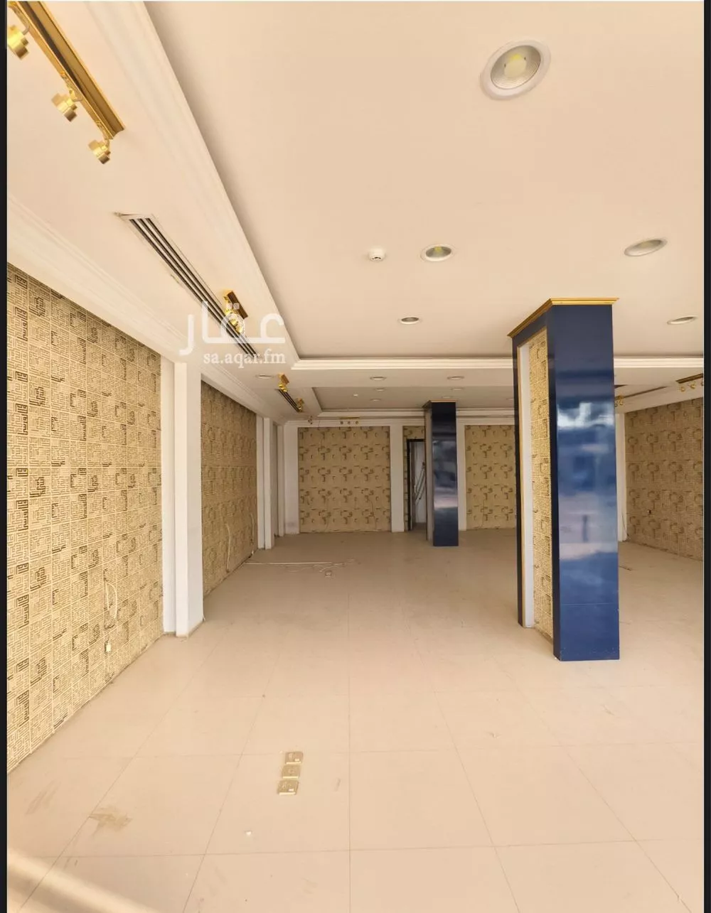 40 sqm shop in Al Aqiq 5