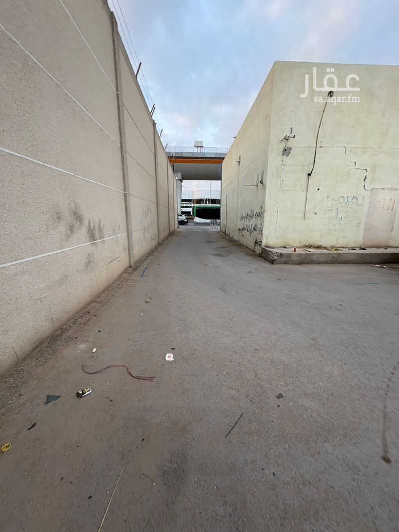 عقار 20 غرف في السويدي الغربي، الرياض 2