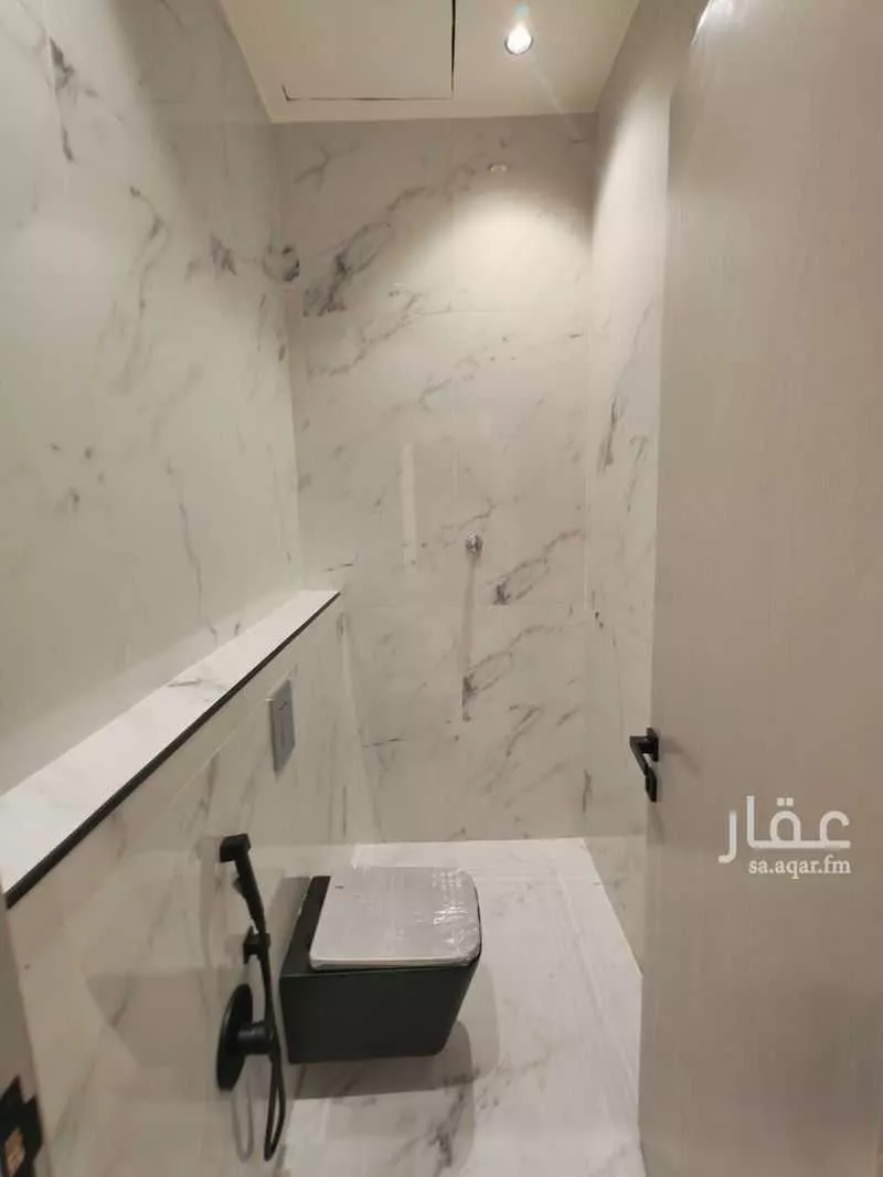 351 sqm building in Ash Sharq 21