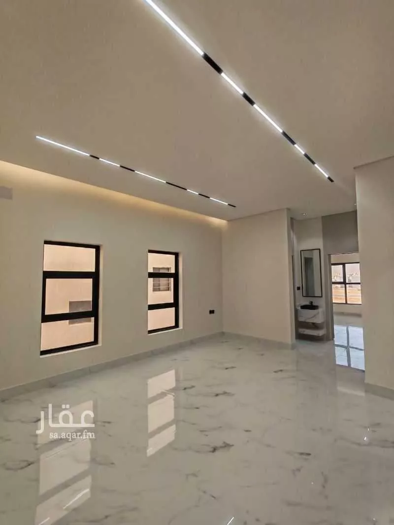 351 sqm building in Ash Sharq 32