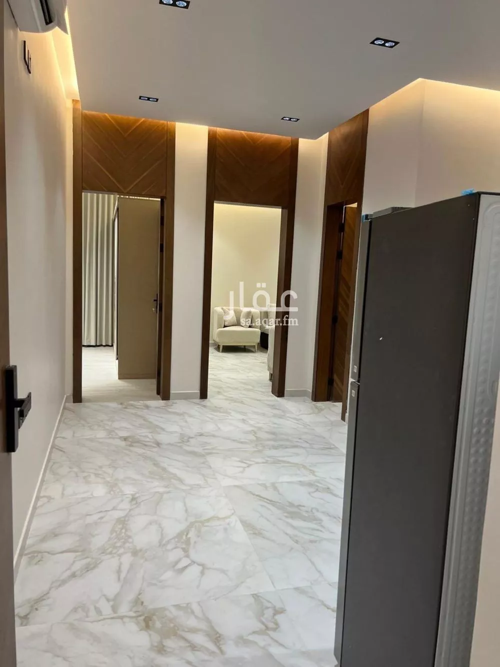 عمارة 497 م² في الضباط 7