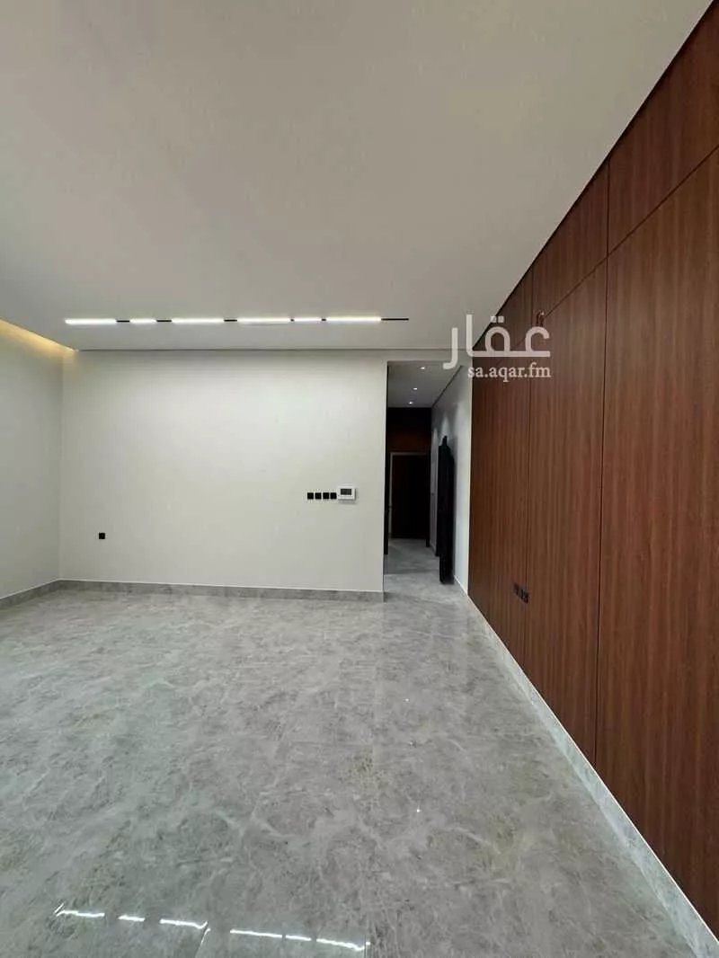 عمارة 237 م² في الشرق 30