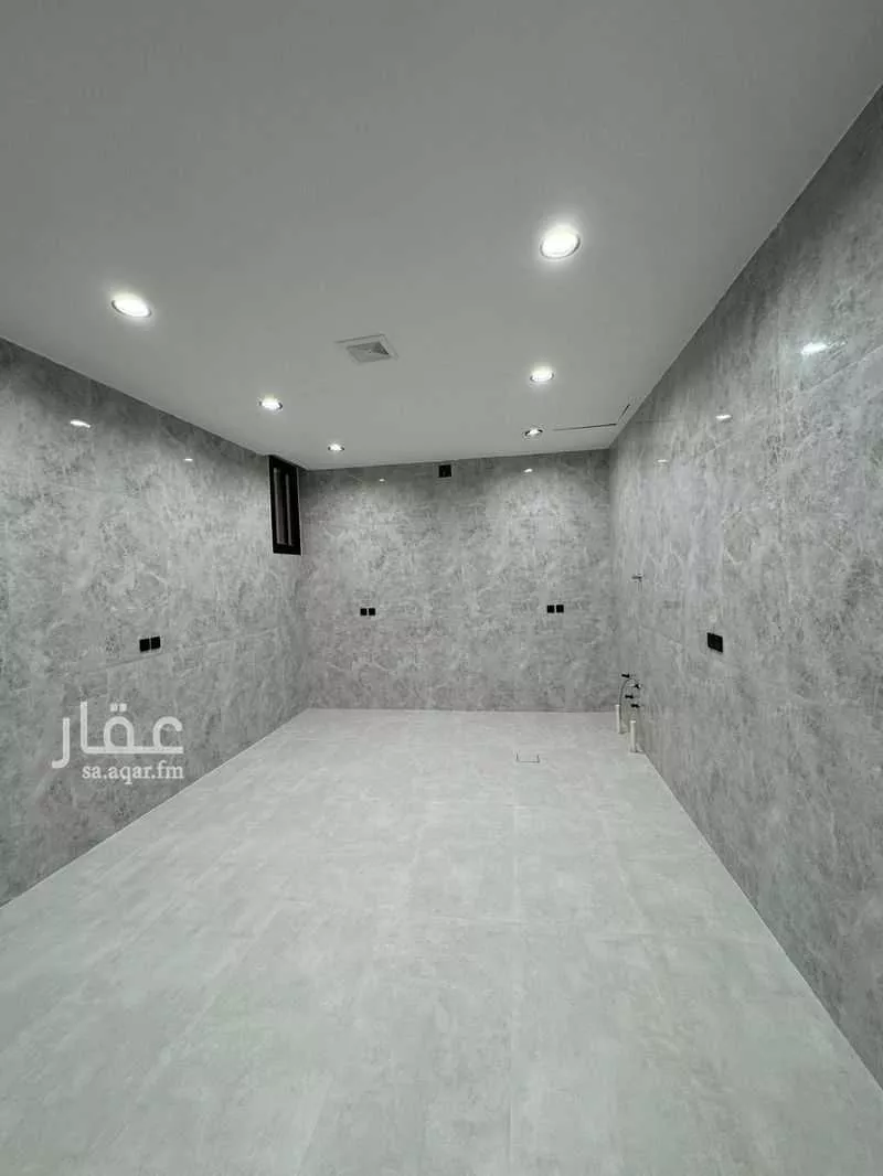 عمارة 237 م² في الشرق 7
