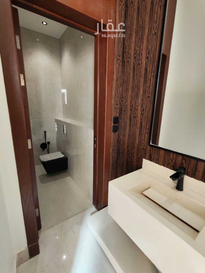 3 bedroom building in Ash Sharq, Riyadh 9