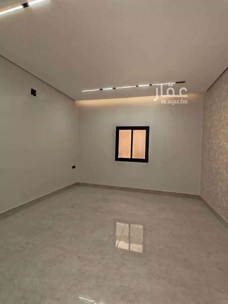 عمارة 205 م² في الشرق 15