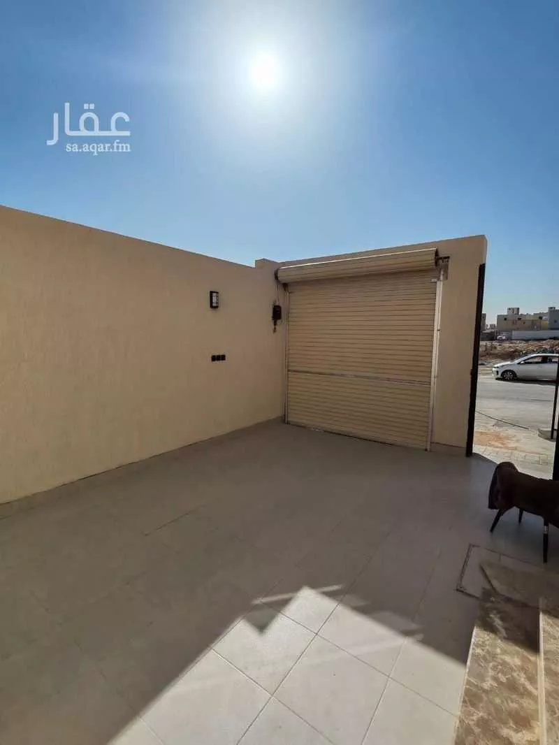 عمارة 205 م² في الشرق 18
