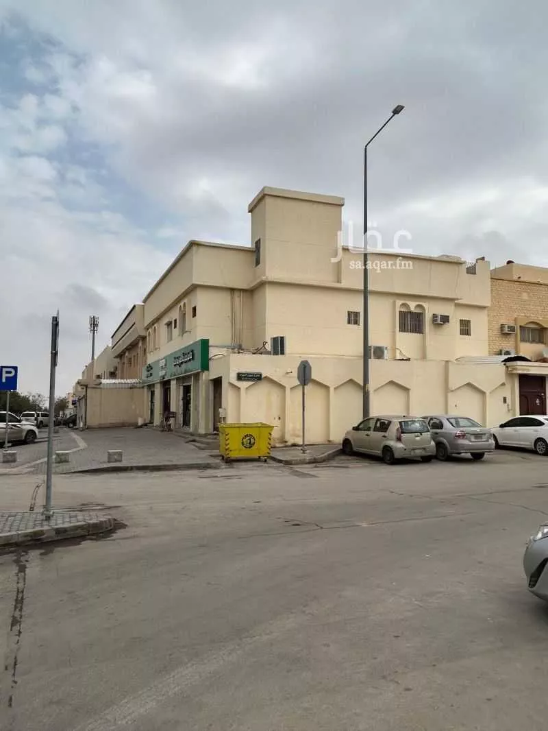 400 sqm building in Al Uraija Al Wusta 3