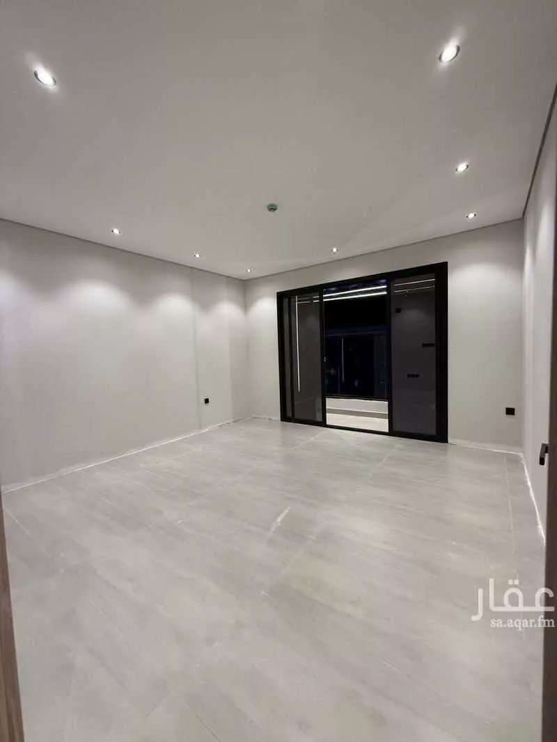 عمارة 193 م² في الرمال 10
