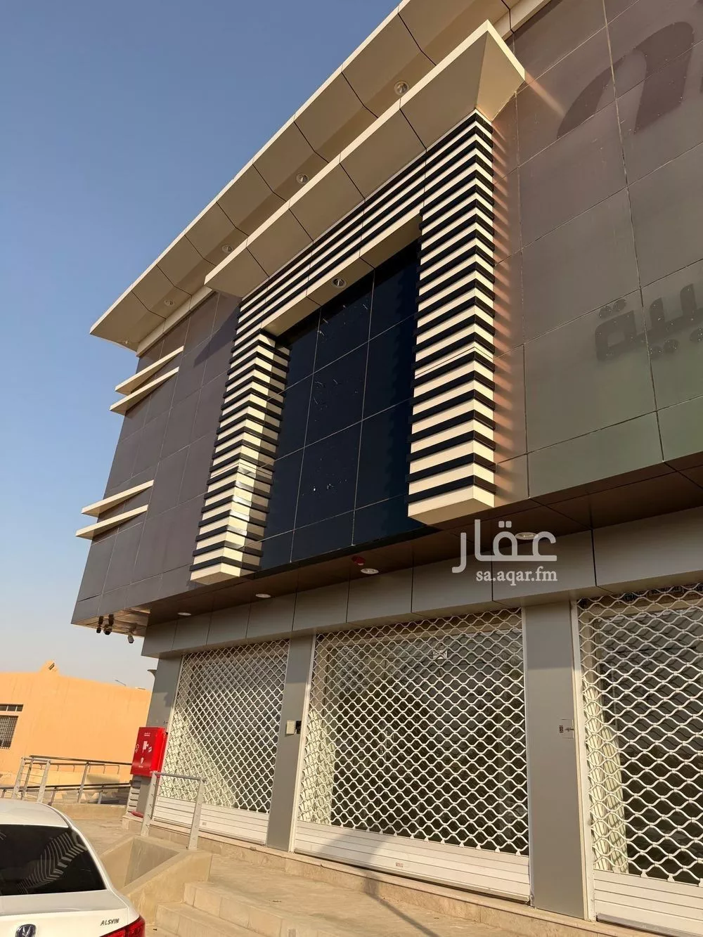 960 sqm shop in Al Khaleej 3