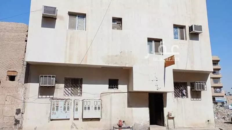 189 sqm building in Al Ud 2
