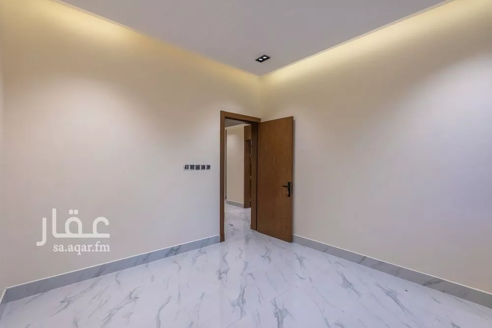 عمارة 900 م² في ظهرة لبن 22