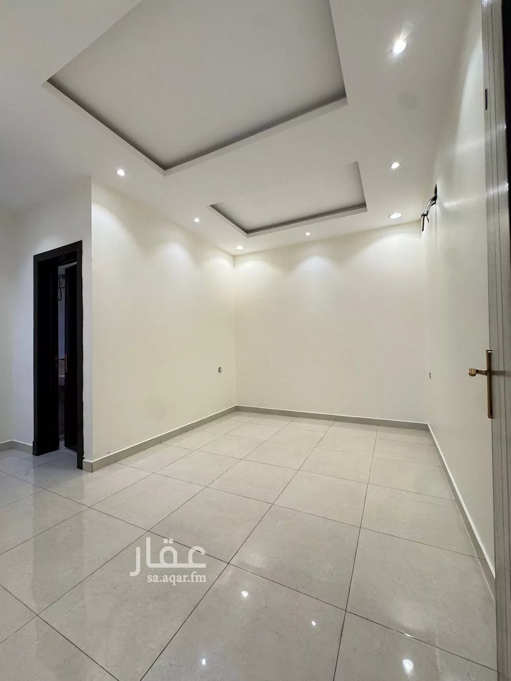 عمارة 506 م² في ام الحمام الغربي 7