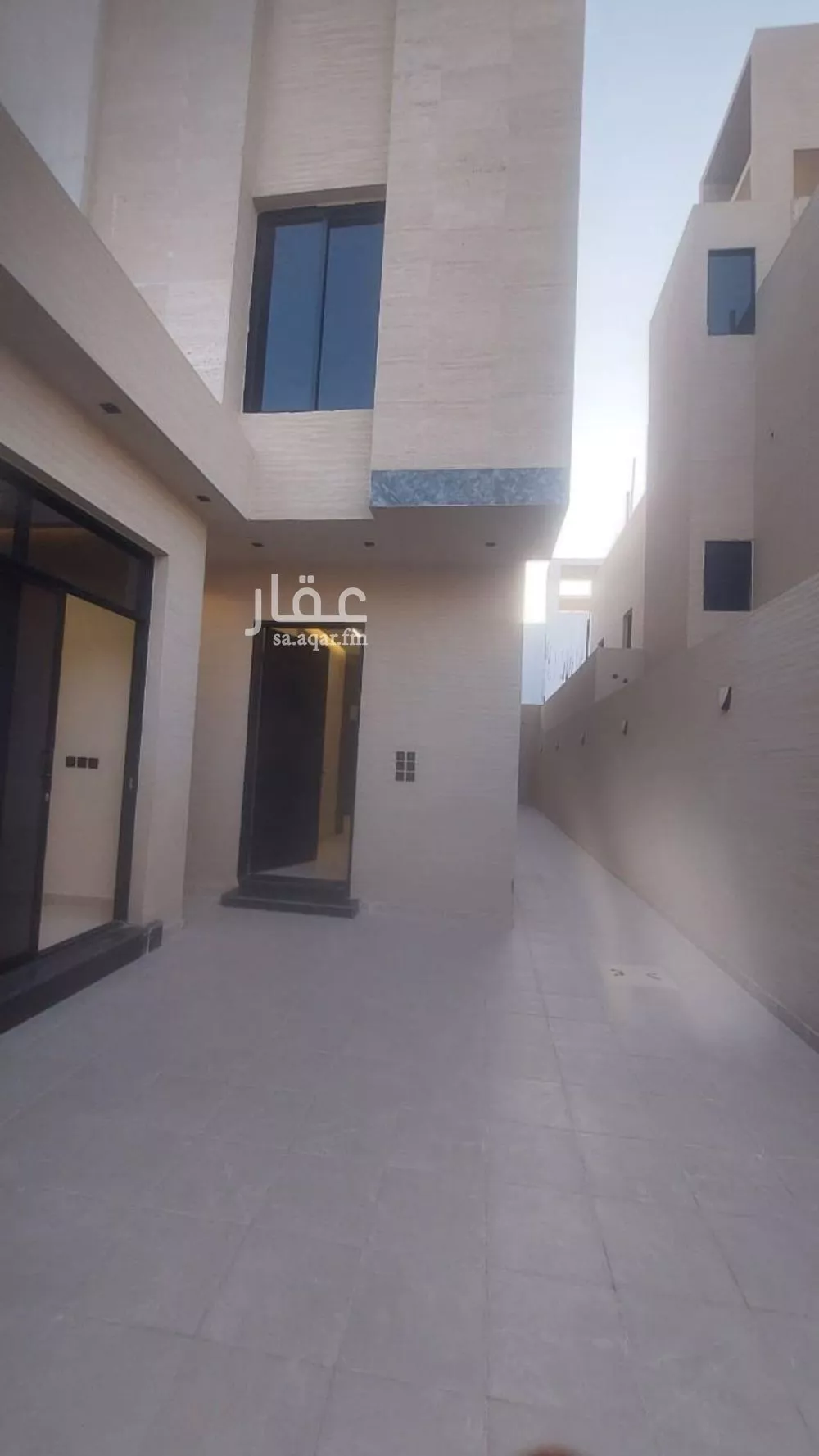 عمارة 174 م² في الشرق 13