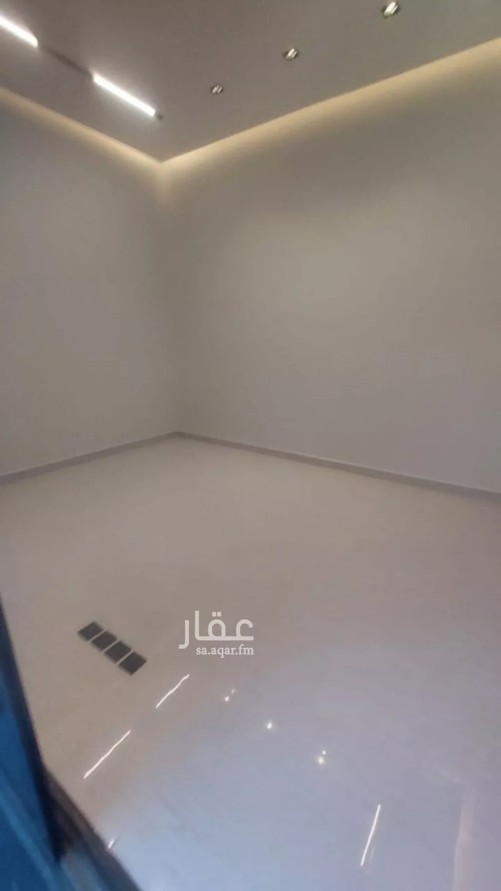 عمارة 174 م² في الشرق 15
