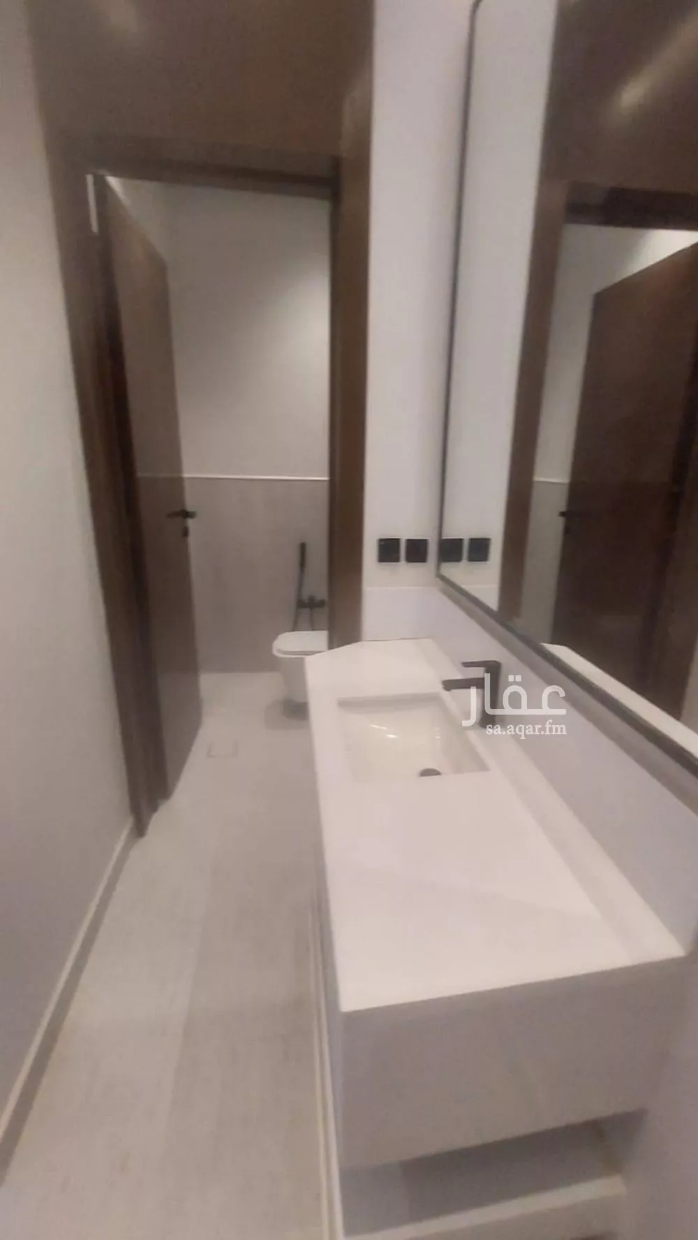 عمارة 174 م² في الشرق 16