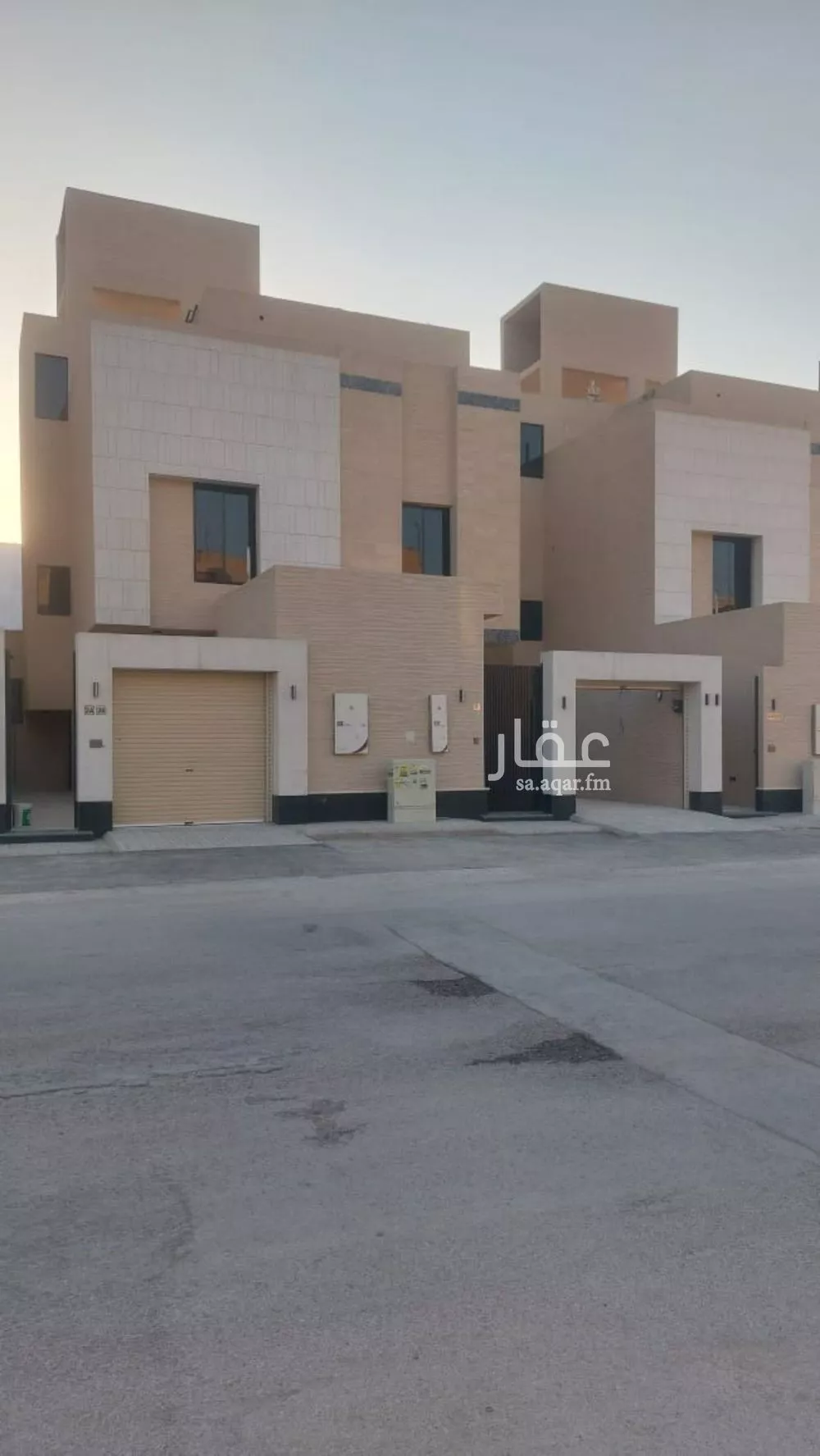 عمارة 174 م² في الشرق 3