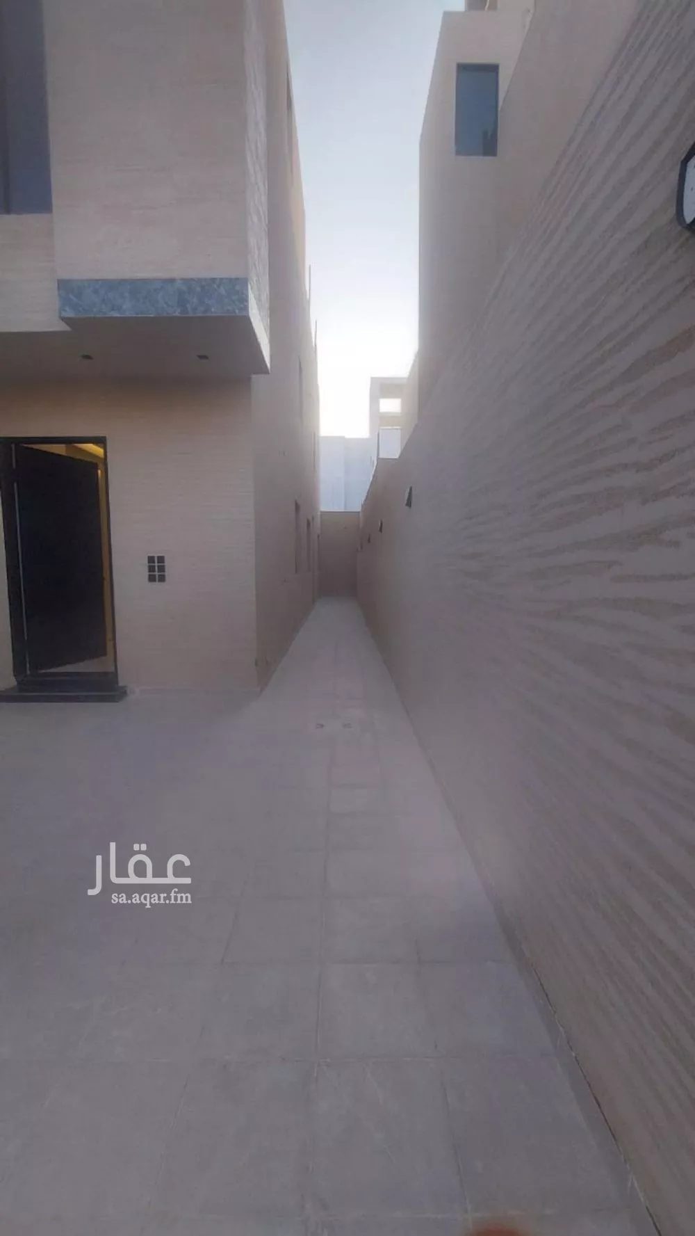عمارة 174 م² في الشرق 7