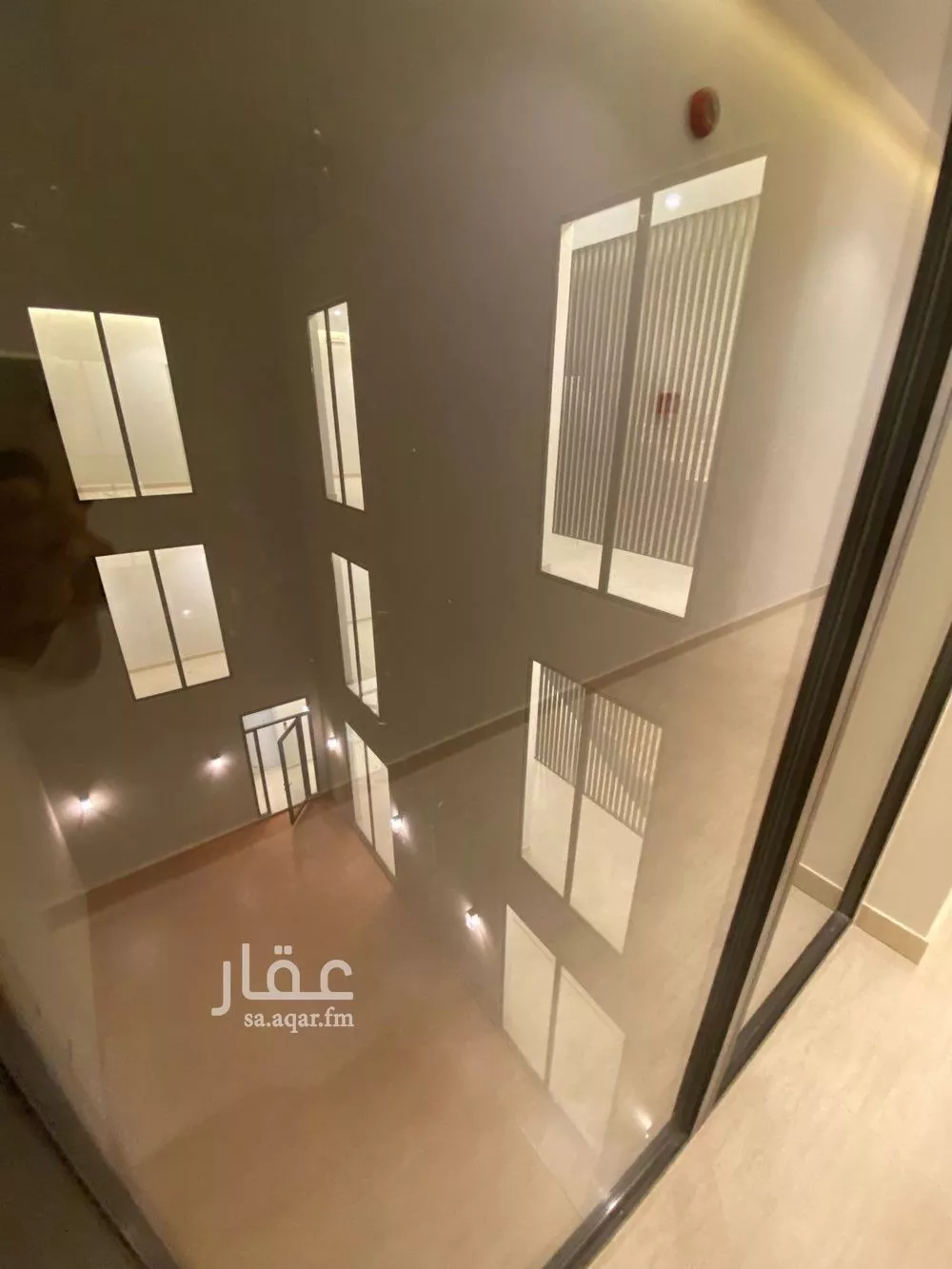 840 sqm building in Dhahrat Laban 14