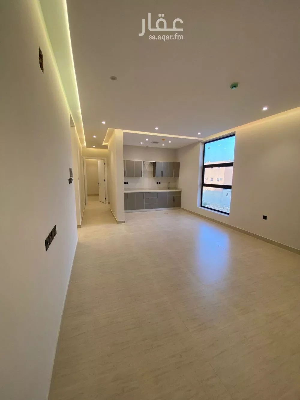 840 sqm building in Dhahrat Laban 7