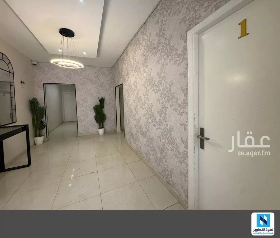 عمارة 400 م² في العريجاء الغربية 8